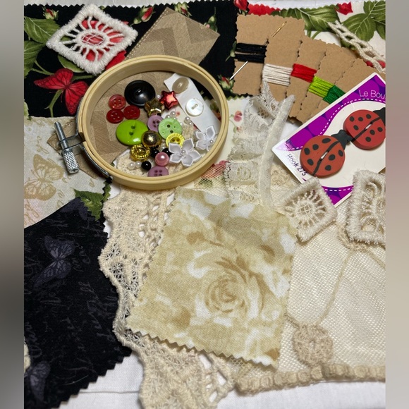 Hand Crafting Slow Meditative Stitch Kit Or Junk Journal Mixed Media Sup… - Picture 13 of 16